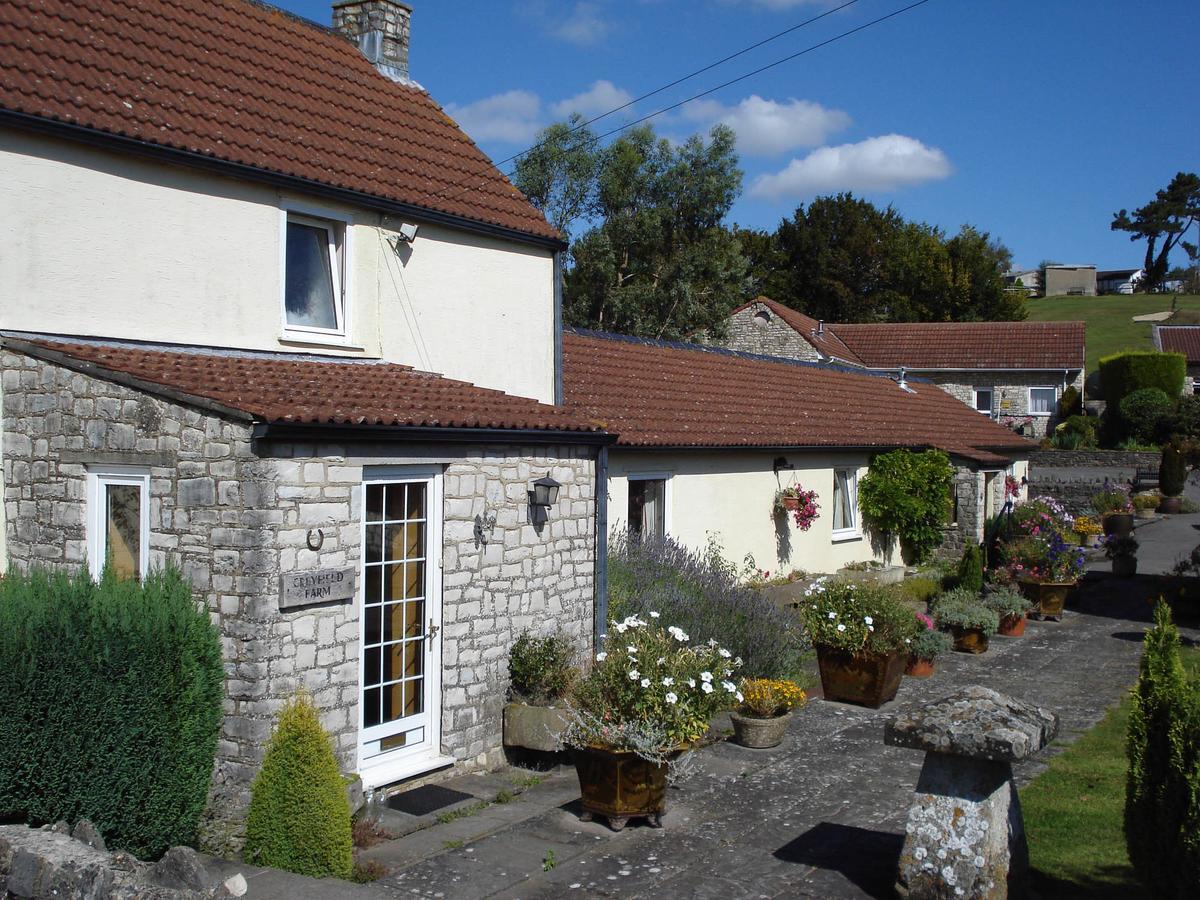 Greyfield Farm Cottages Farmborough Экстерьер фото