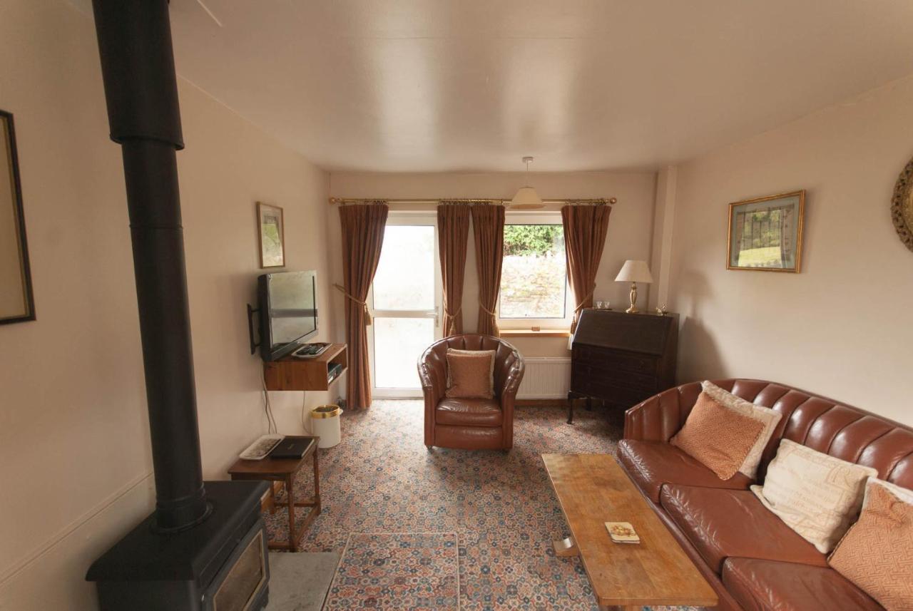 Greyfield Farm Cottages Farmborough Экстерьер фото
