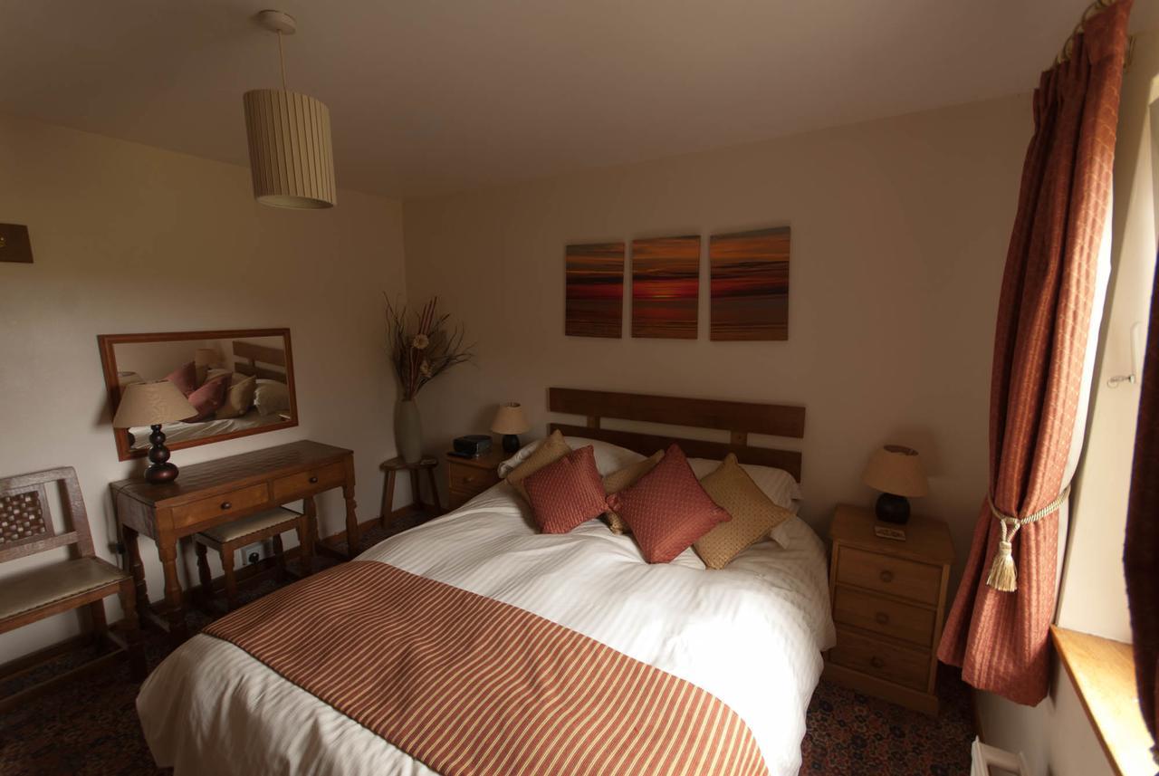 Greyfield Farm Cottages Farmborough Экстерьер фото